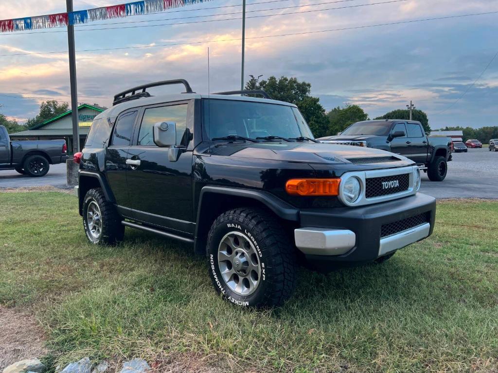 used 2013 Toyota FJ Cruiser car, priced at $25,900