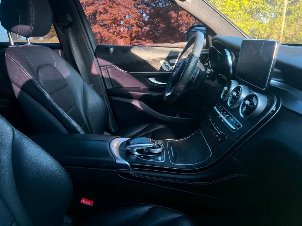 used 2018 Mercedes-Benz GLC 300 car, priced at $18,900