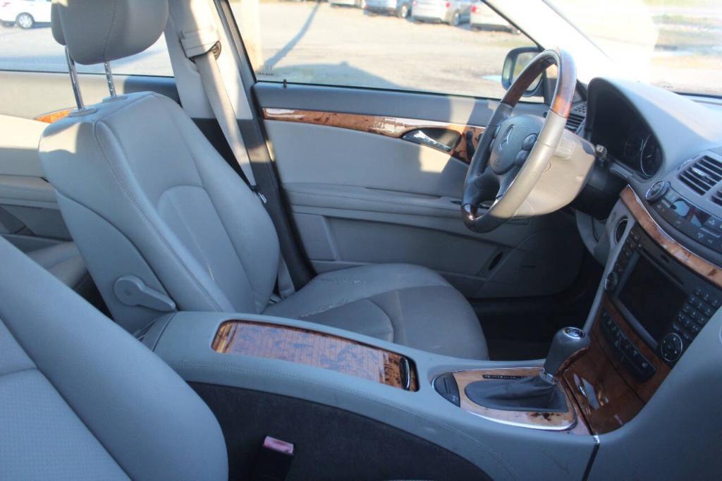 used 2009 Mercedes-Benz E-Class car, priced at $8,900