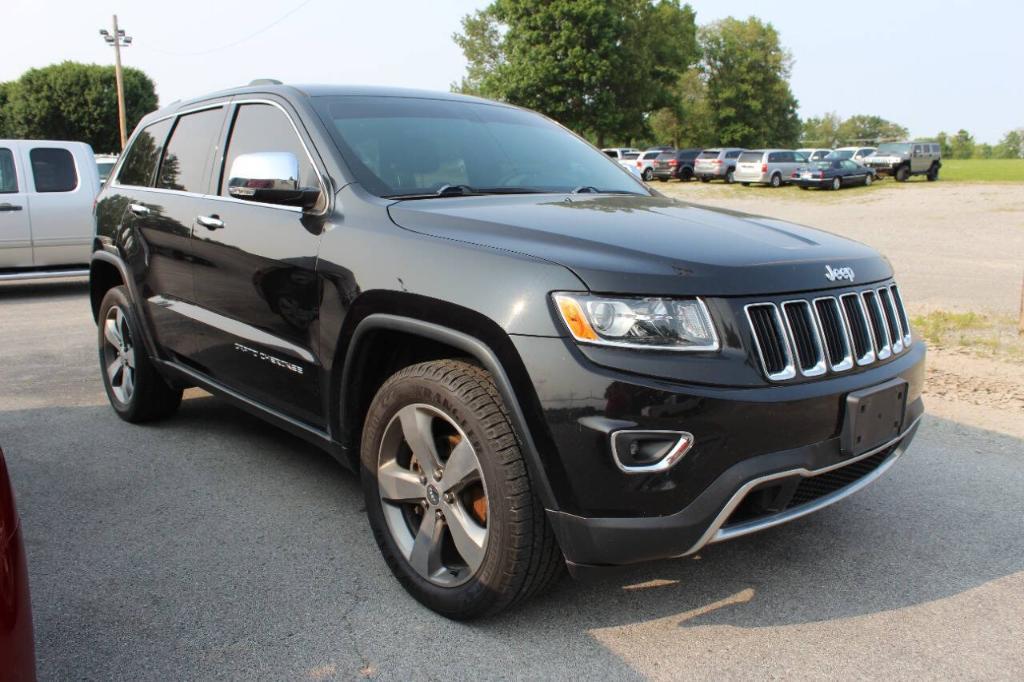 used 2015 Jeep Grand Cherokee car, priced at $9,900