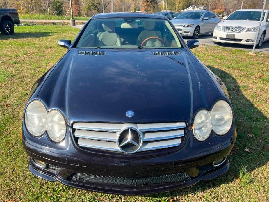 used 2007 Mercedes-Benz SL-Class car, priced at $10,600