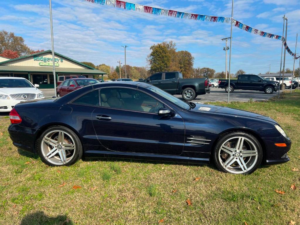 used 2007 Mercedes-Benz SL-Class car, priced at $10,600