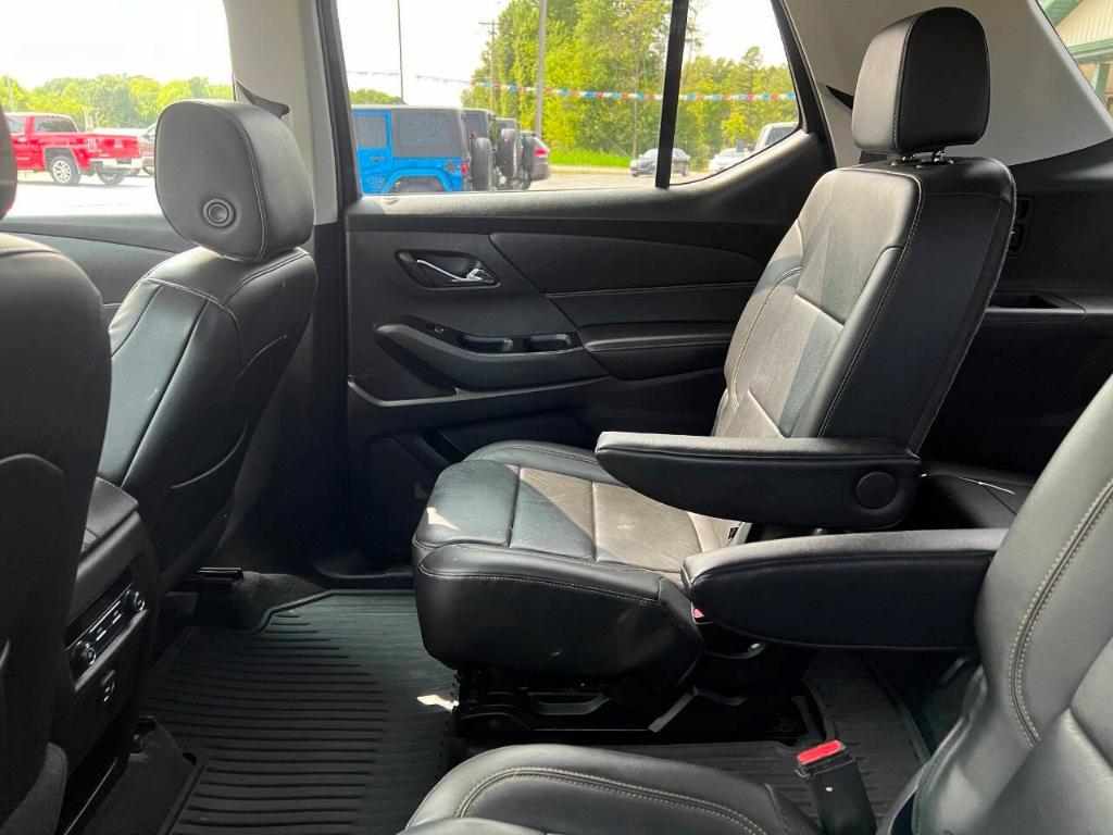 used 2019 Chevrolet Traverse car, priced at $16,900