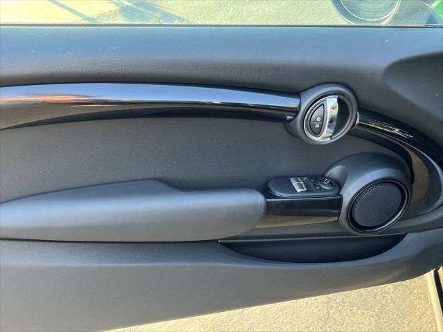 used 2014 MINI Hardtop car, priced at $7,999