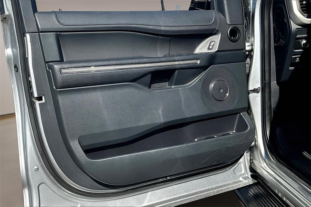 used 2022 Ford Expedition Max car, priced at $35,233