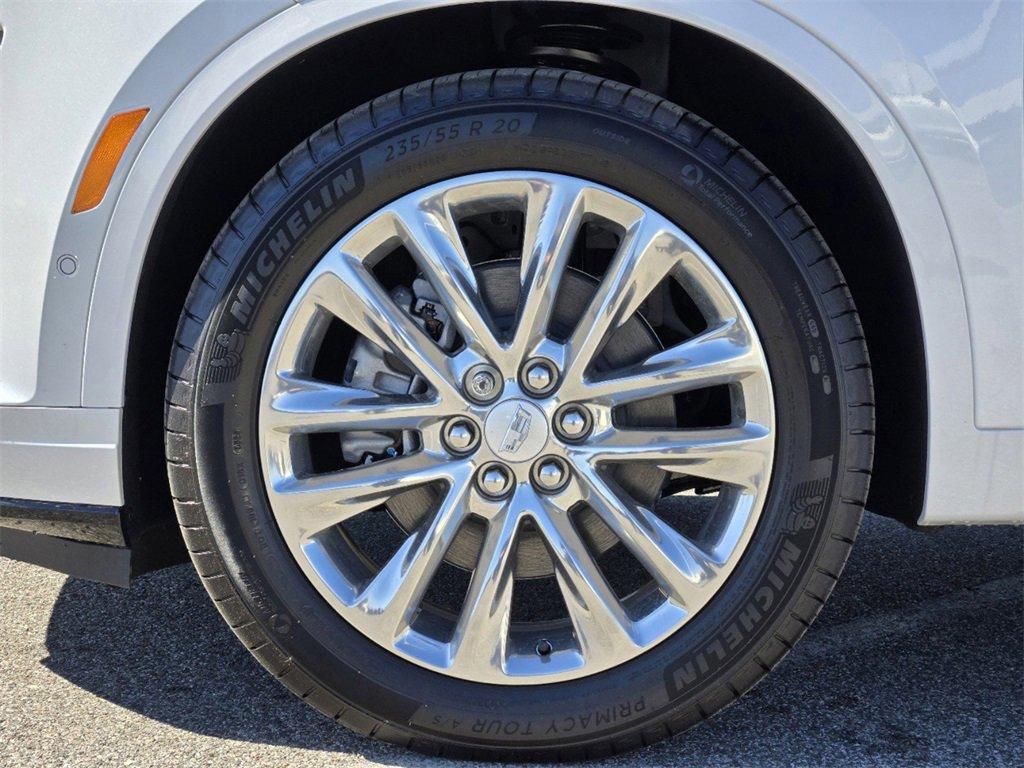 new 2025 Cadillac XT6 car, priced at $60,515
