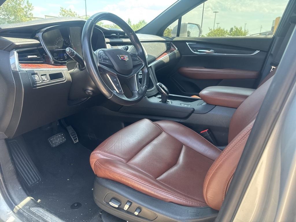 used 2019 Cadillac XT5 car, priced at $23,972