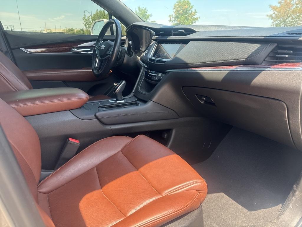 used 2019 Cadillac XT5 car, priced at $23,972
