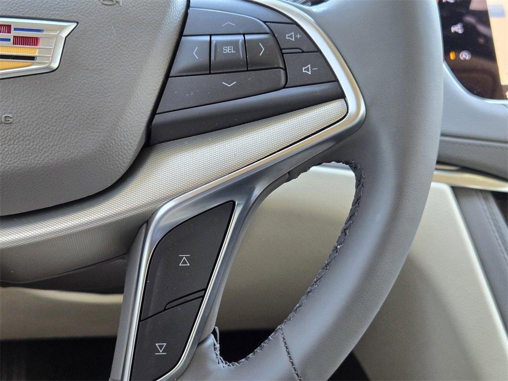new 2025 Cadillac XT5 car, priced at $58,585