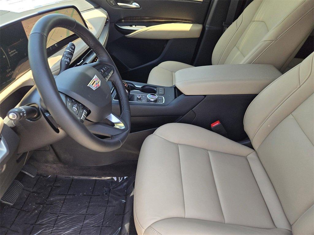 new 2025 Cadillac XT4 car, priced at $44,515