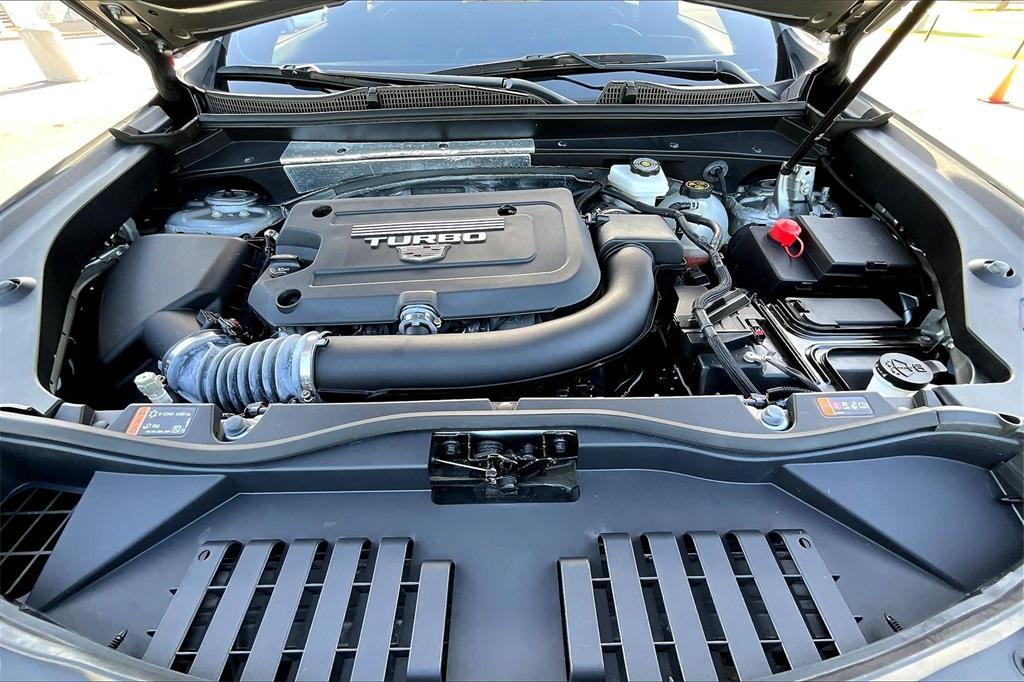 used 2024 Cadillac XT4 car, priced at $39,675
