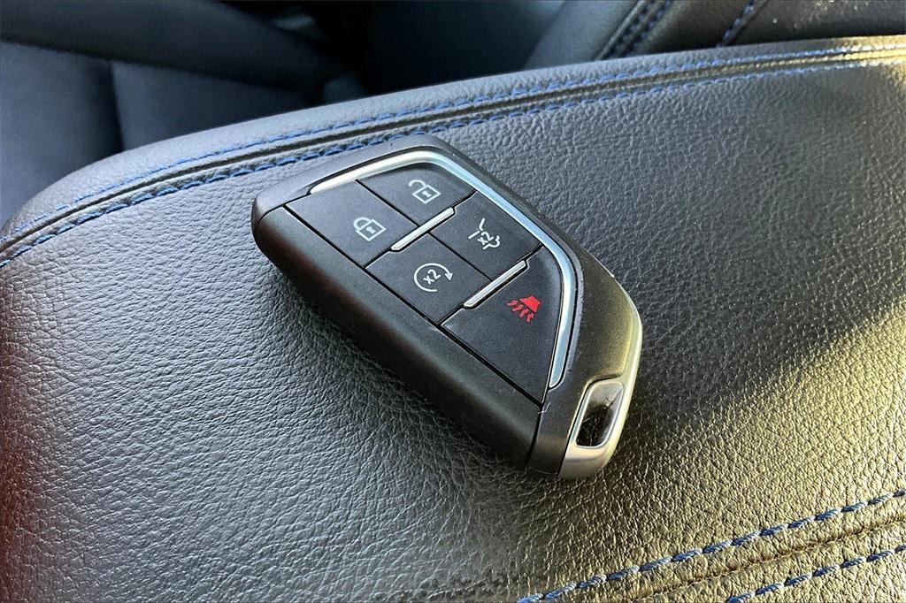 used 2024 Cadillac XT4 car, priced at $39,675
