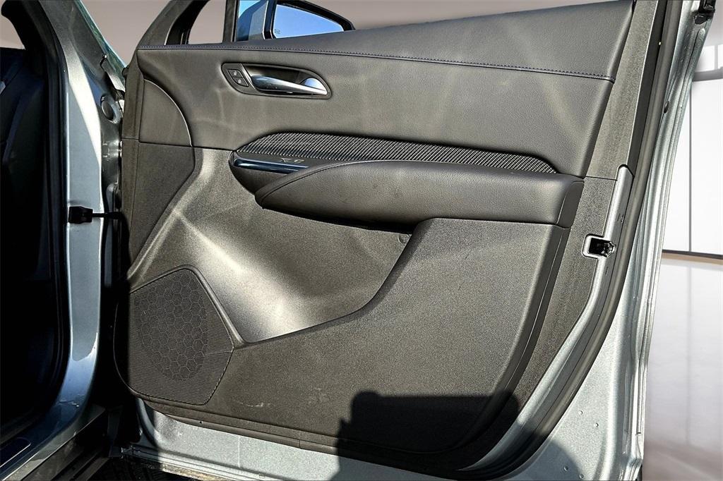 used 2024 Cadillac XT4 car, priced at $39,675