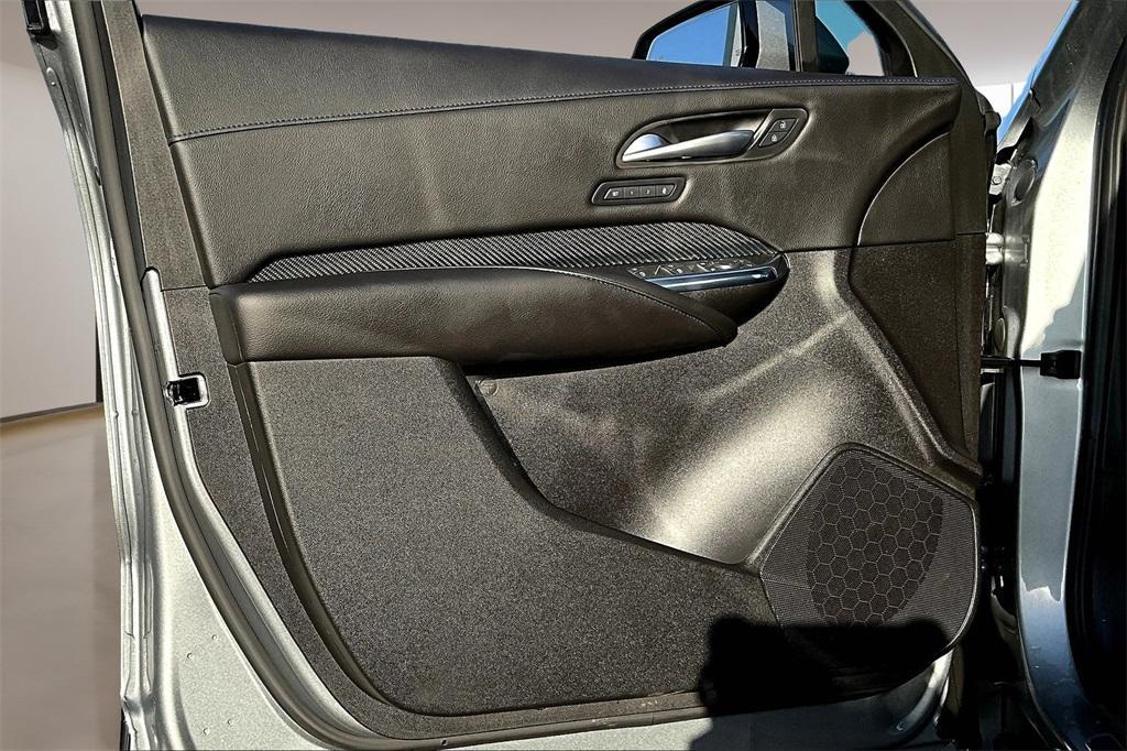 used 2024 Cadillac XT4 car, priced at $39,675