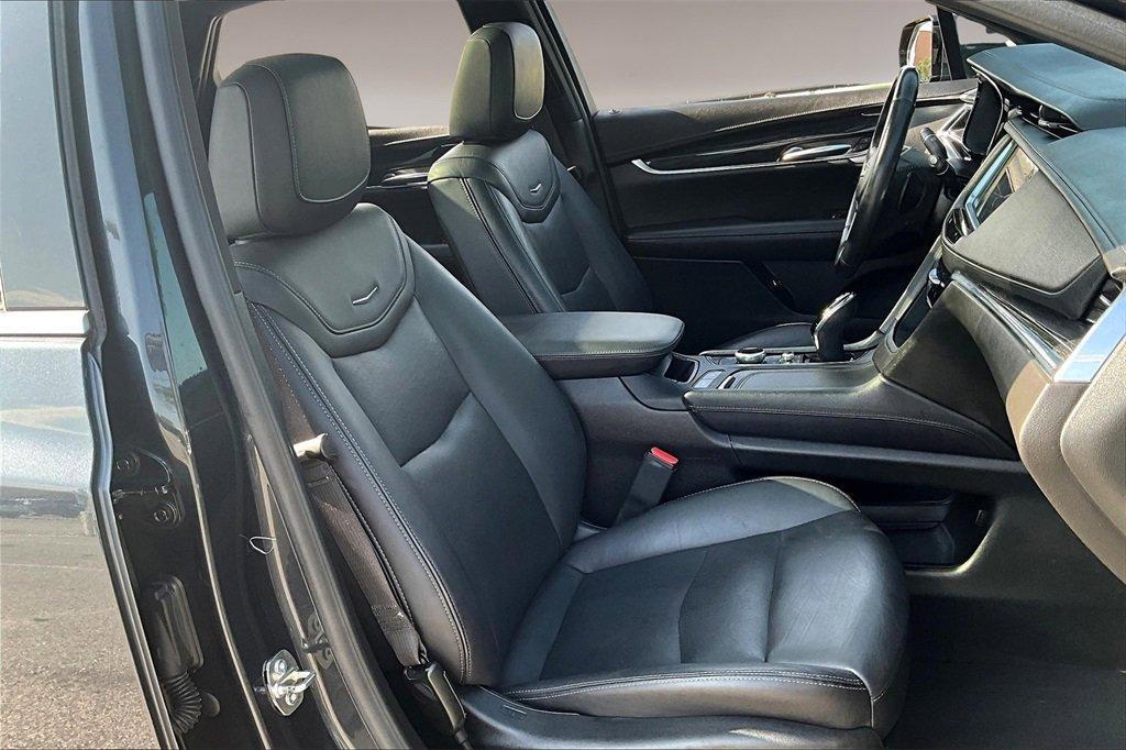 used 2023 Cadillac XT5 car, priced at $30,745