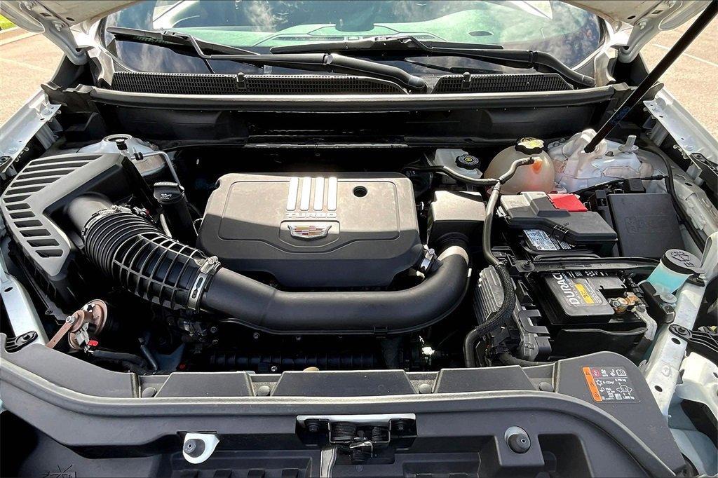 used 2020 Cadillac XT5 car, priced at $23,816