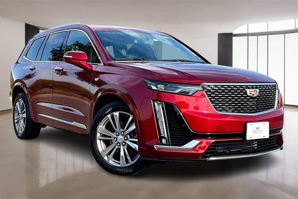 used 2023 Cadillac XT6 car, priced at $35,253