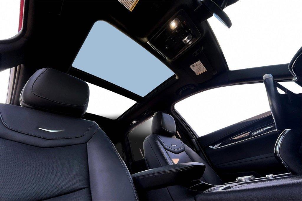 used 2023 Cadillac XT6 car, priced at $35,253