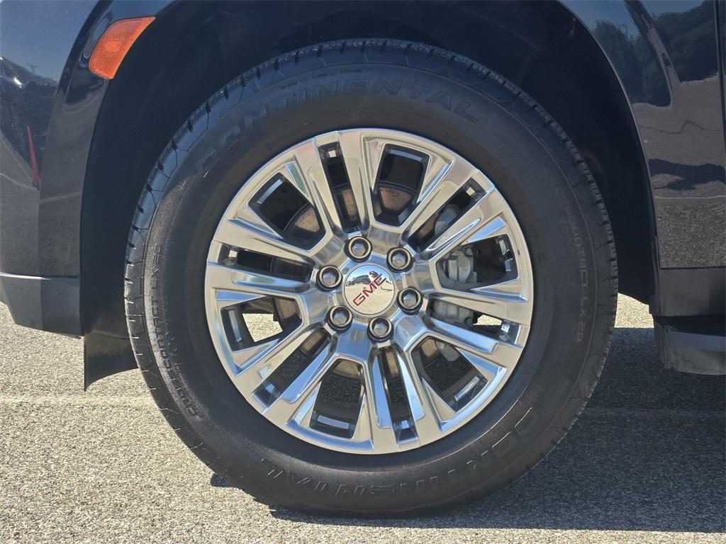 used 2024 GMC Yukon XL car, priced at $78,499