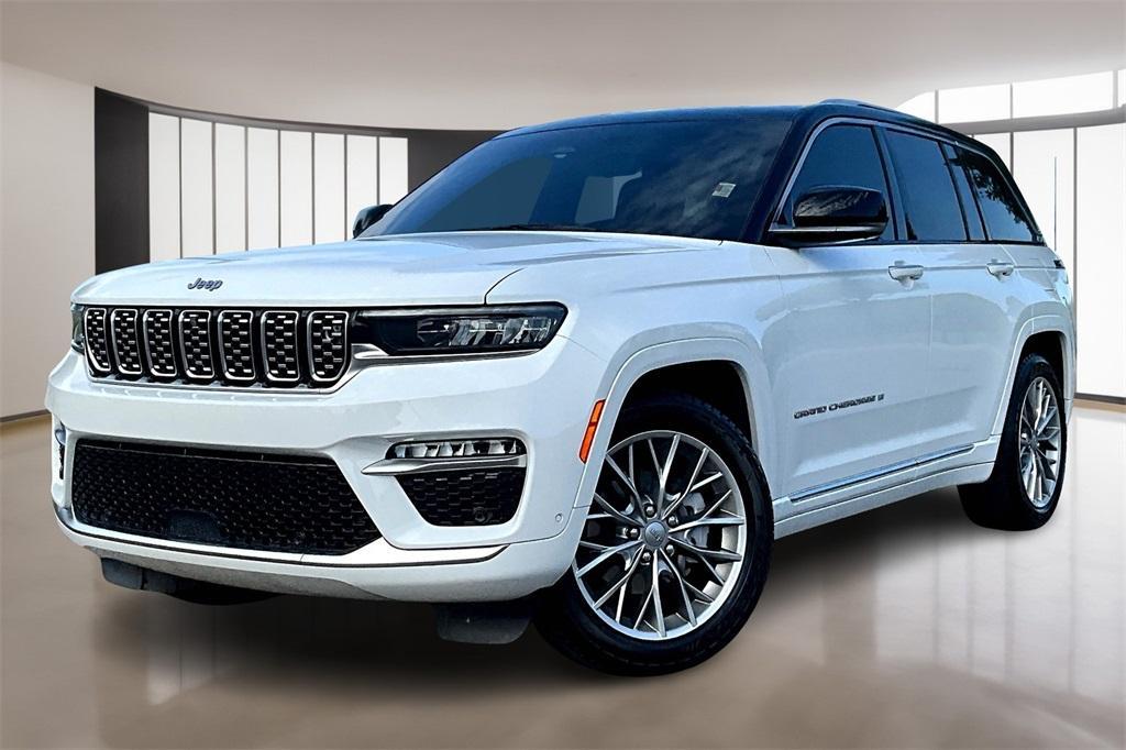 used 2023 Jeep Grand Cherokee car, priced at $41,594