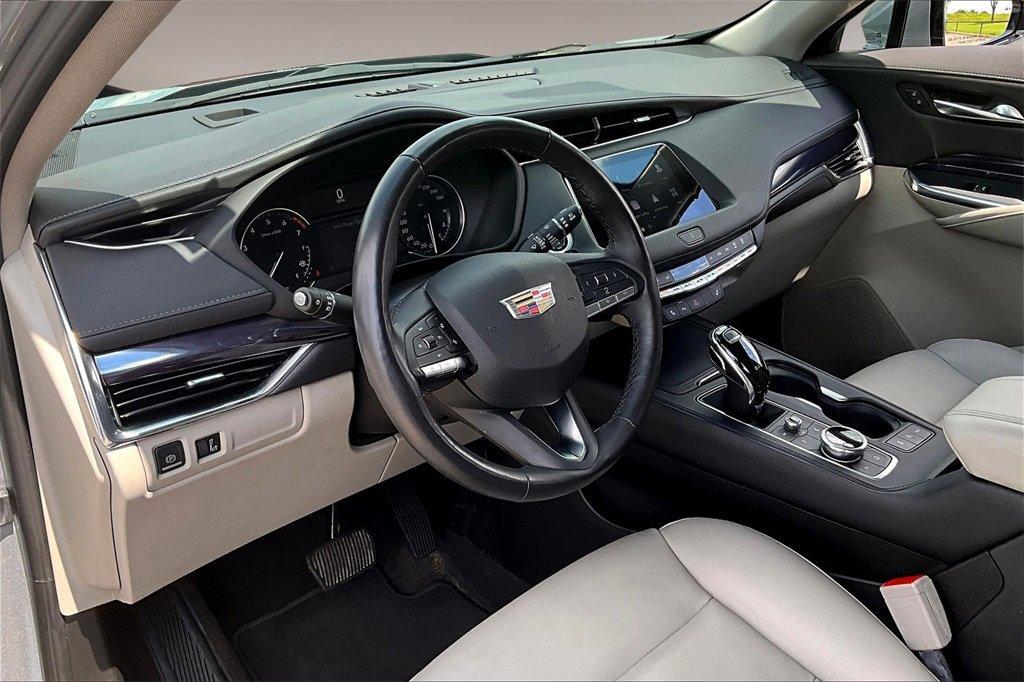 used 2023 Cadillac XT4 car, priced at $29,359
