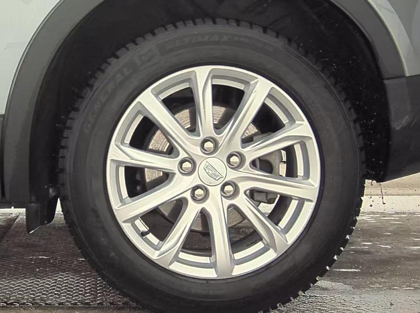 used 2023 Cadillac XT4 car, priced at $31,258