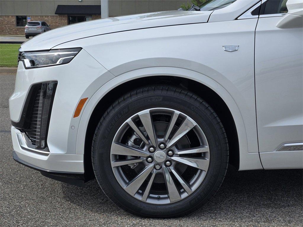 new 2025 Cadillac XT6 car, priced at $71,740