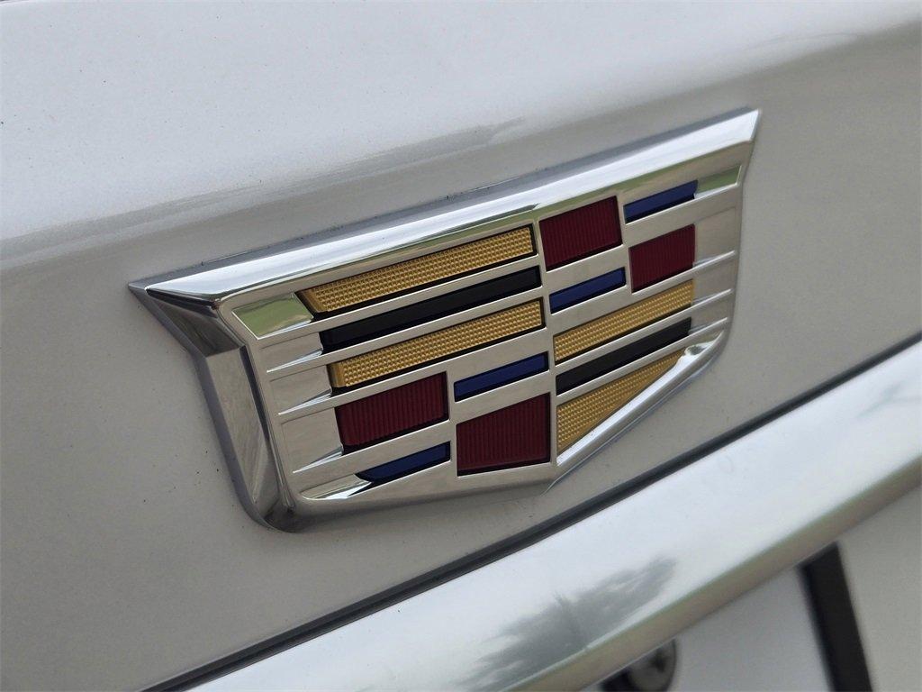new 2025 Cadillac XT6 car, priced at $71,740