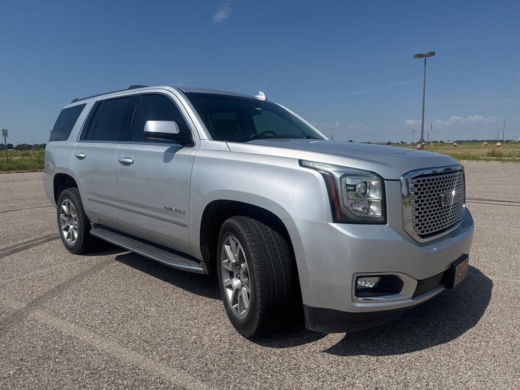 used 2016 GMC Yukon car, priced at $25,642