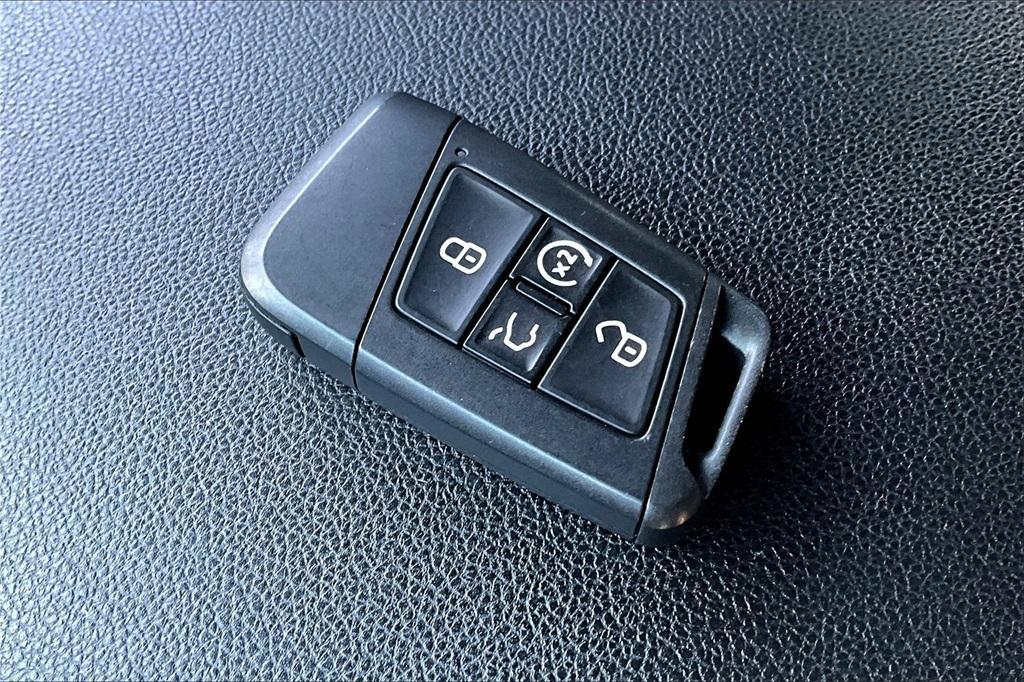 used 2022 Volkswagen Atlas Cross Sport car, priced at $27,349