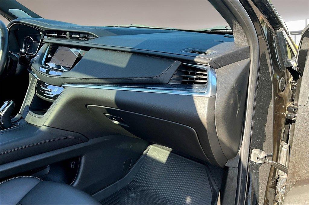 used 2024 Cadillac XT5 car, priced at $46,669