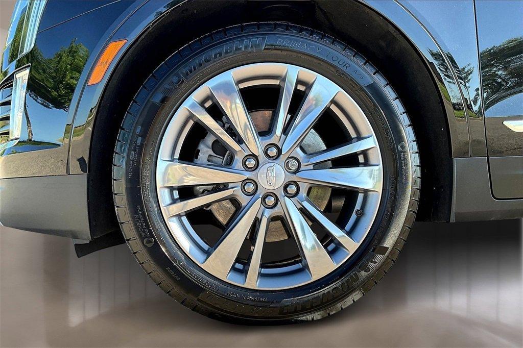 used 2024 Cadillac XT5 car, priced at $46,669