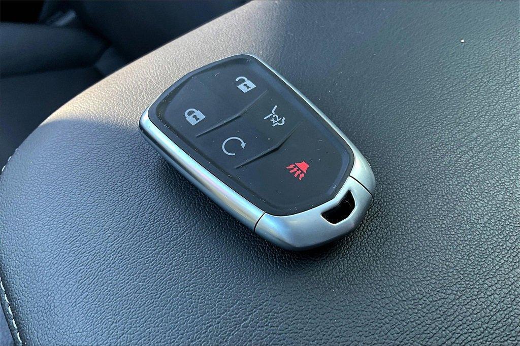 used 2024 Cadillac XT5 car, priced at $46,669