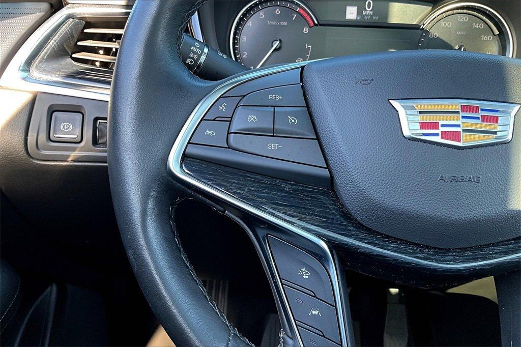used 2024 Cadillac XT5 car, priced at $46,669