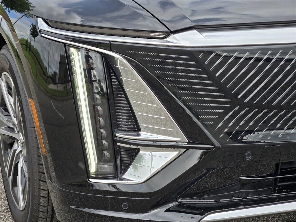 new 2025 Cadillac LYRIQ car, priced at $61,110