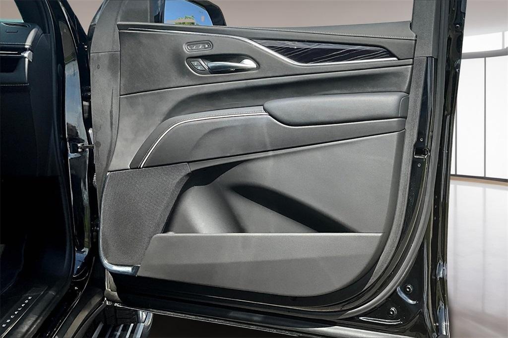 used 2023 Cadillac Escalade car, priced at $79,130