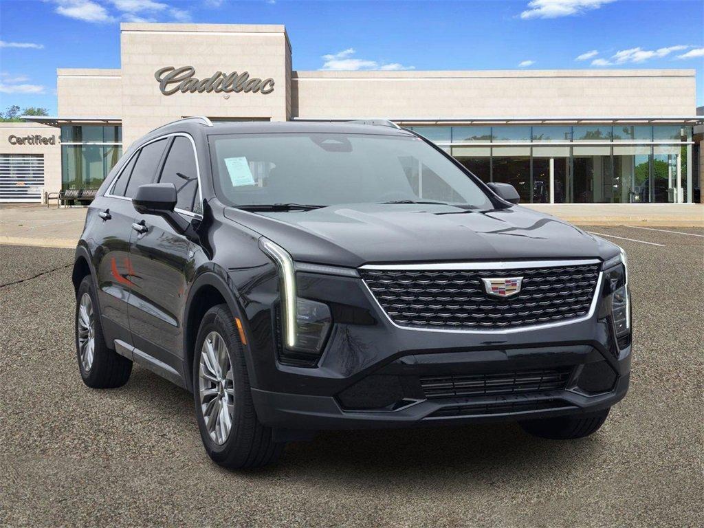 new 2025 Cadillac XT4 car, priced at $50,010
