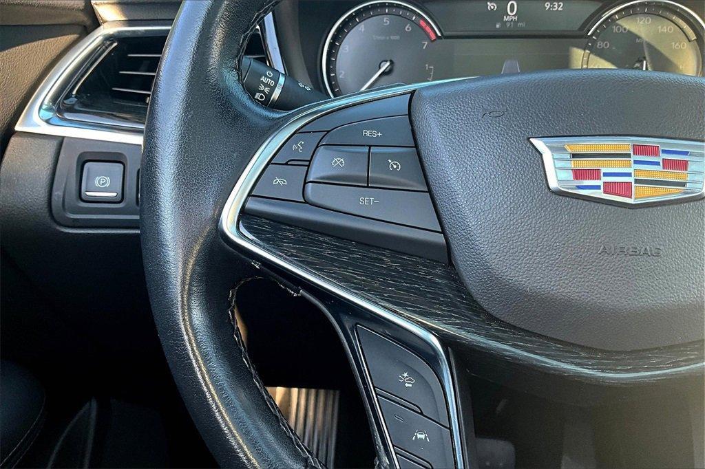 used 2022 Cadillac XT5 car, priced at $29,303