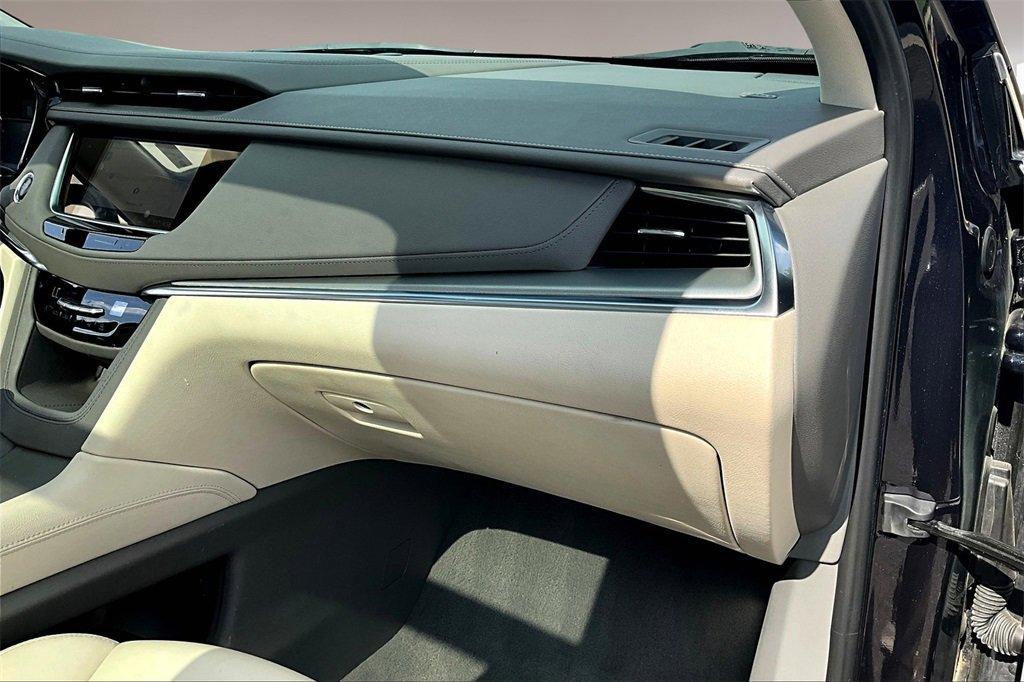 used 2021 Cadillac XT5 car, priced at $29,025
