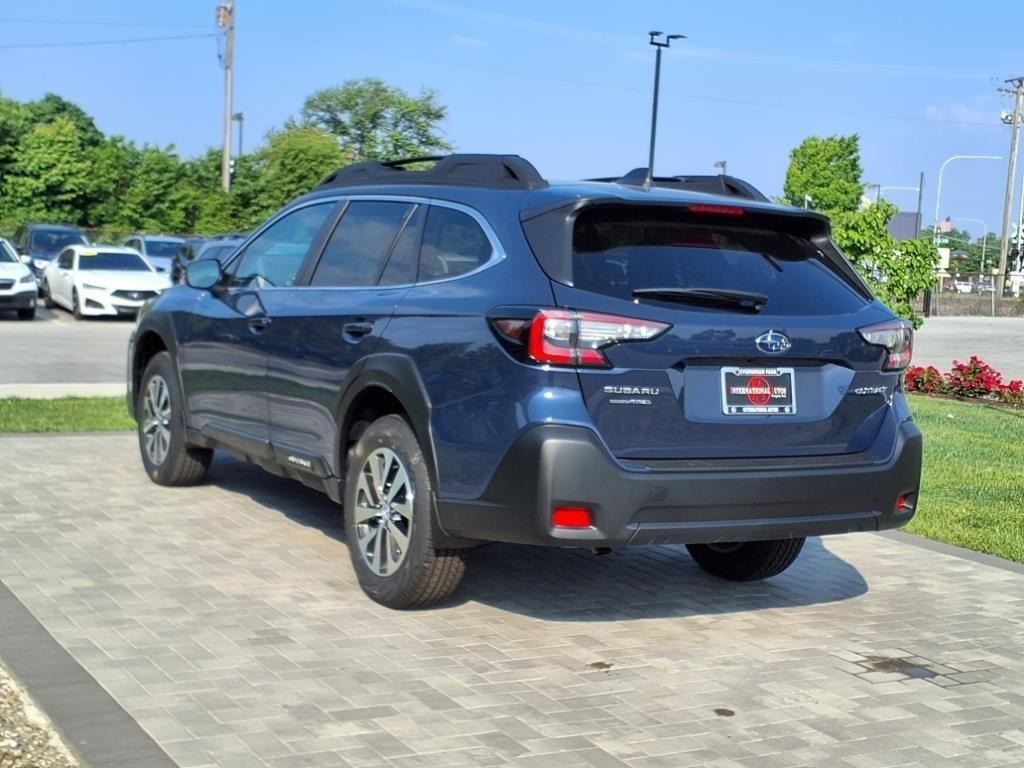 used 2025 Subaru Outback car, priced at $33,998