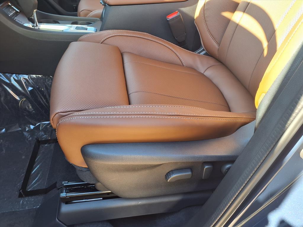 new 2025 Subaru Ascent car, priced at $48,962