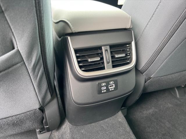 new 2025 Subaru Outback car, priced at $33,998