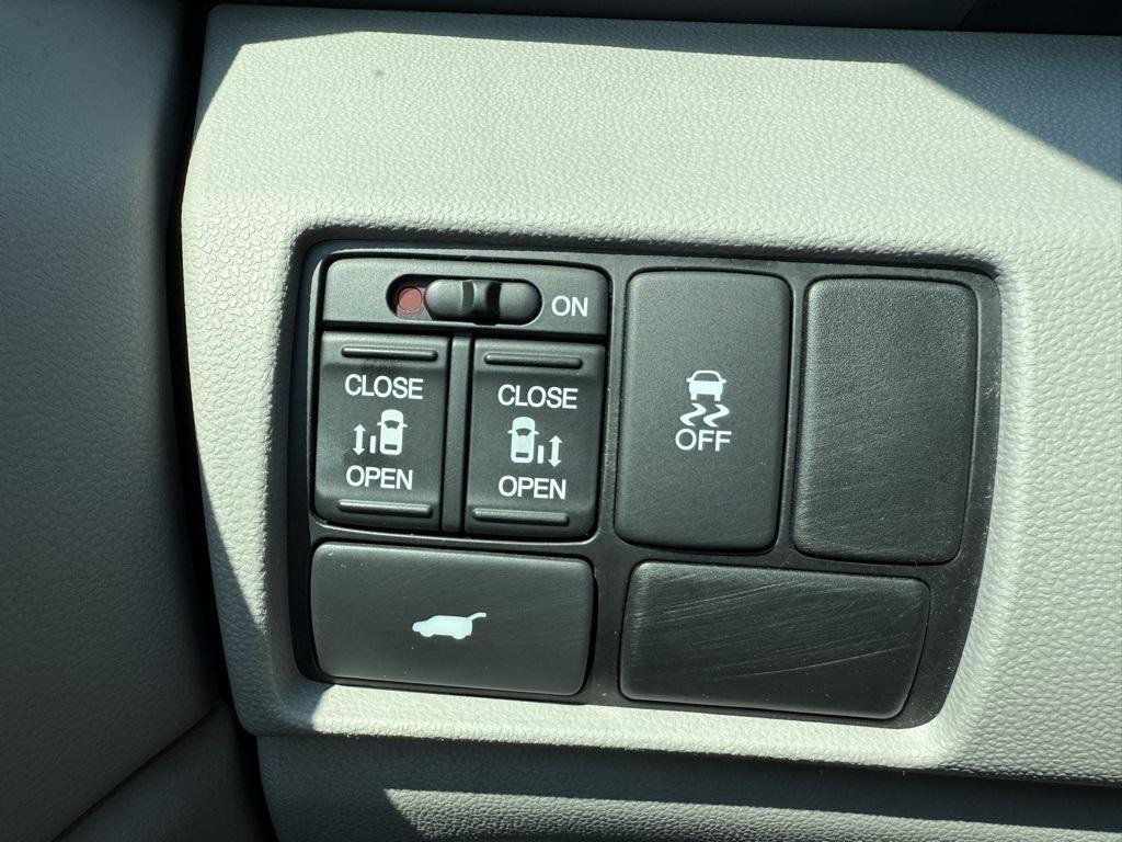 used 2012 Honda Odyssey car, priced at $8,186