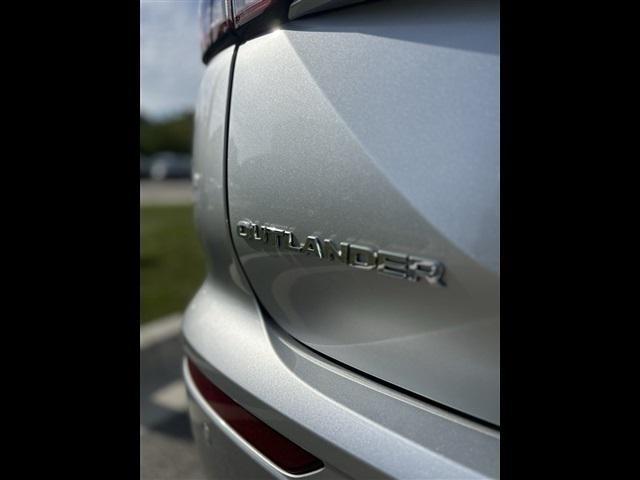 used 2024 Mitsubishi Outlander car, priced at $24,934