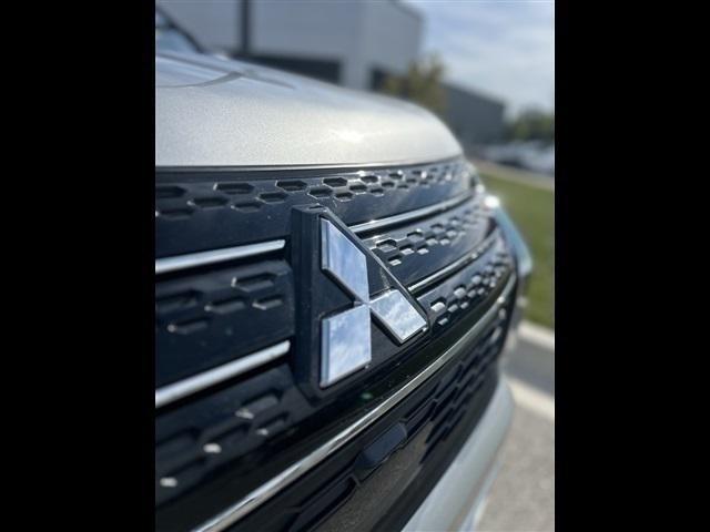 used 2024 Mitsubishi Outlander car, priced at $24,934