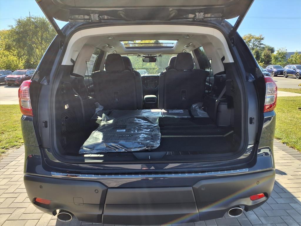 new 2025 Subaru Ascent car, priced at $42,926