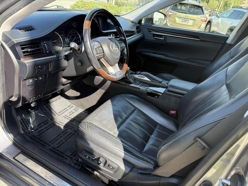used 2016 Lexus ES 350 car, priced at $16,714