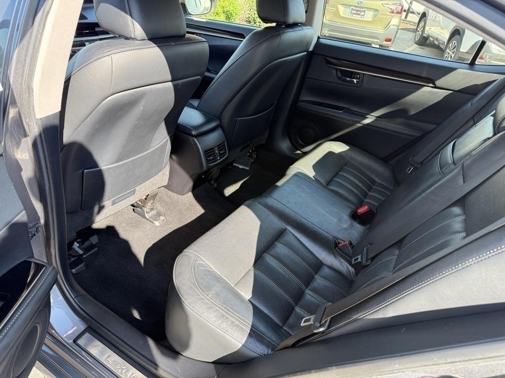 used 2016 Lexus ES 350 car, priced at $16,714