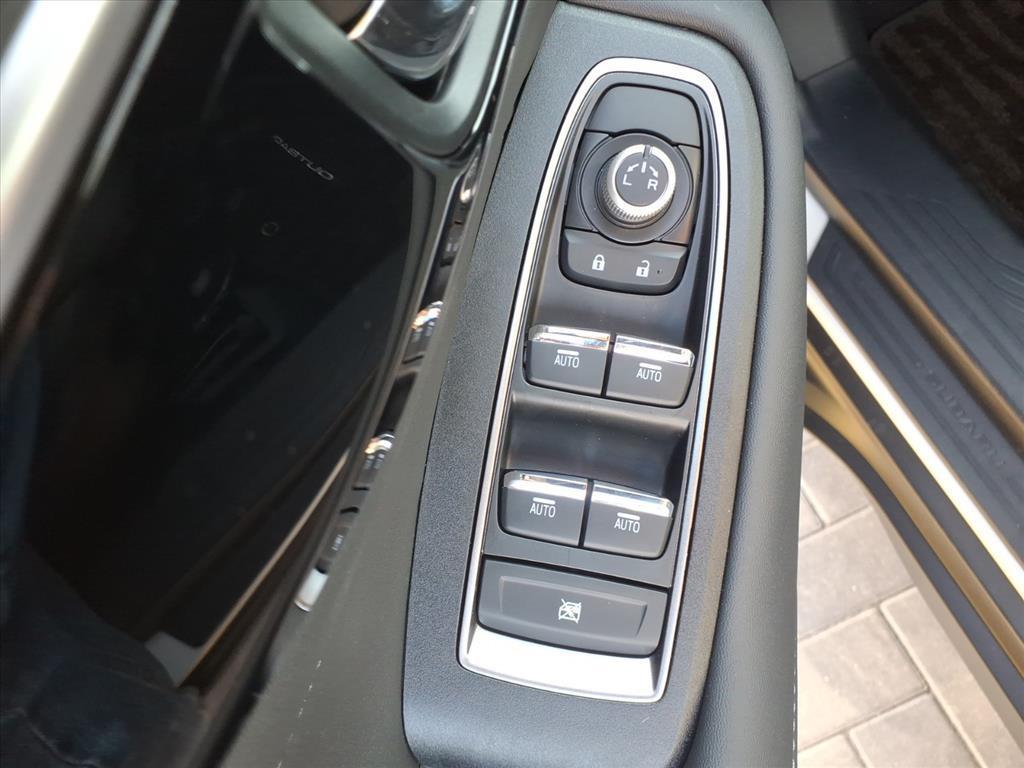 new 2025 Subaru Outback car, priced at $40,927