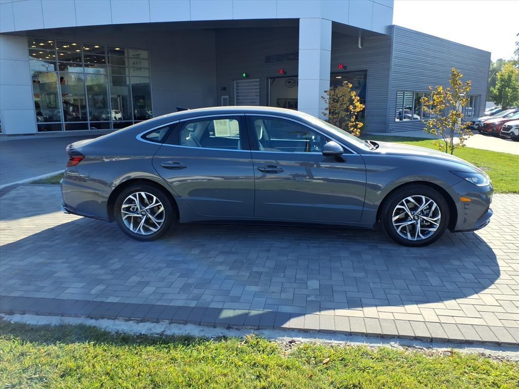 used 2023 Hyundai Sonata car, priced at $22,331